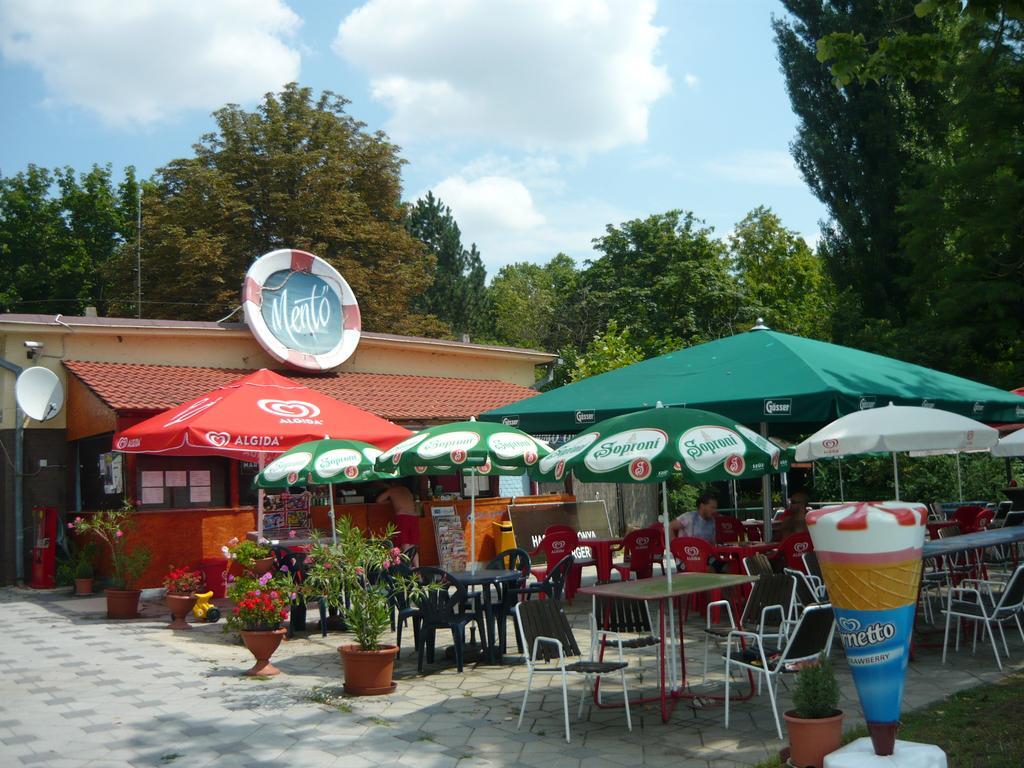 Hotel Kenese Balatonkenese Exterior photo
